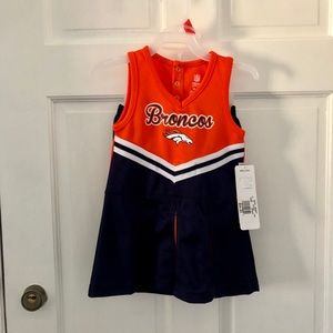 Cheerleader Broncos outfit